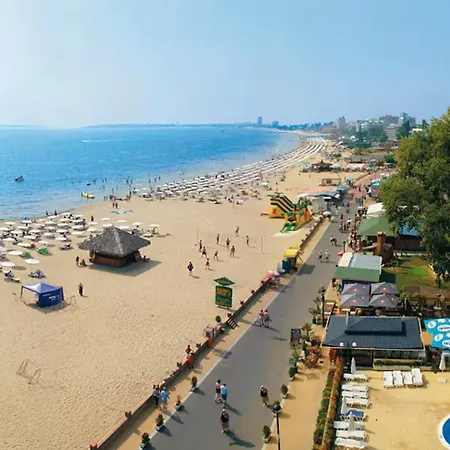 Chateau Del Mar C31a Sunny Апартаменты