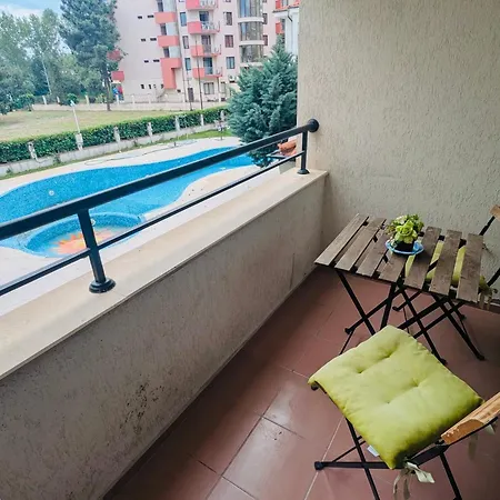 Апартаменты Chateau Del Mar C31a Sunny Солнечный берег