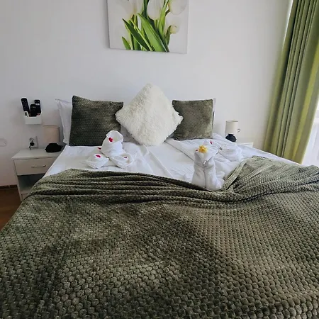 Chateau Del Mar C31a Sunny דירה סאני ביץ'