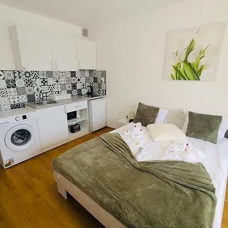 Chateau Del Mar C31a Sunny * Napospart